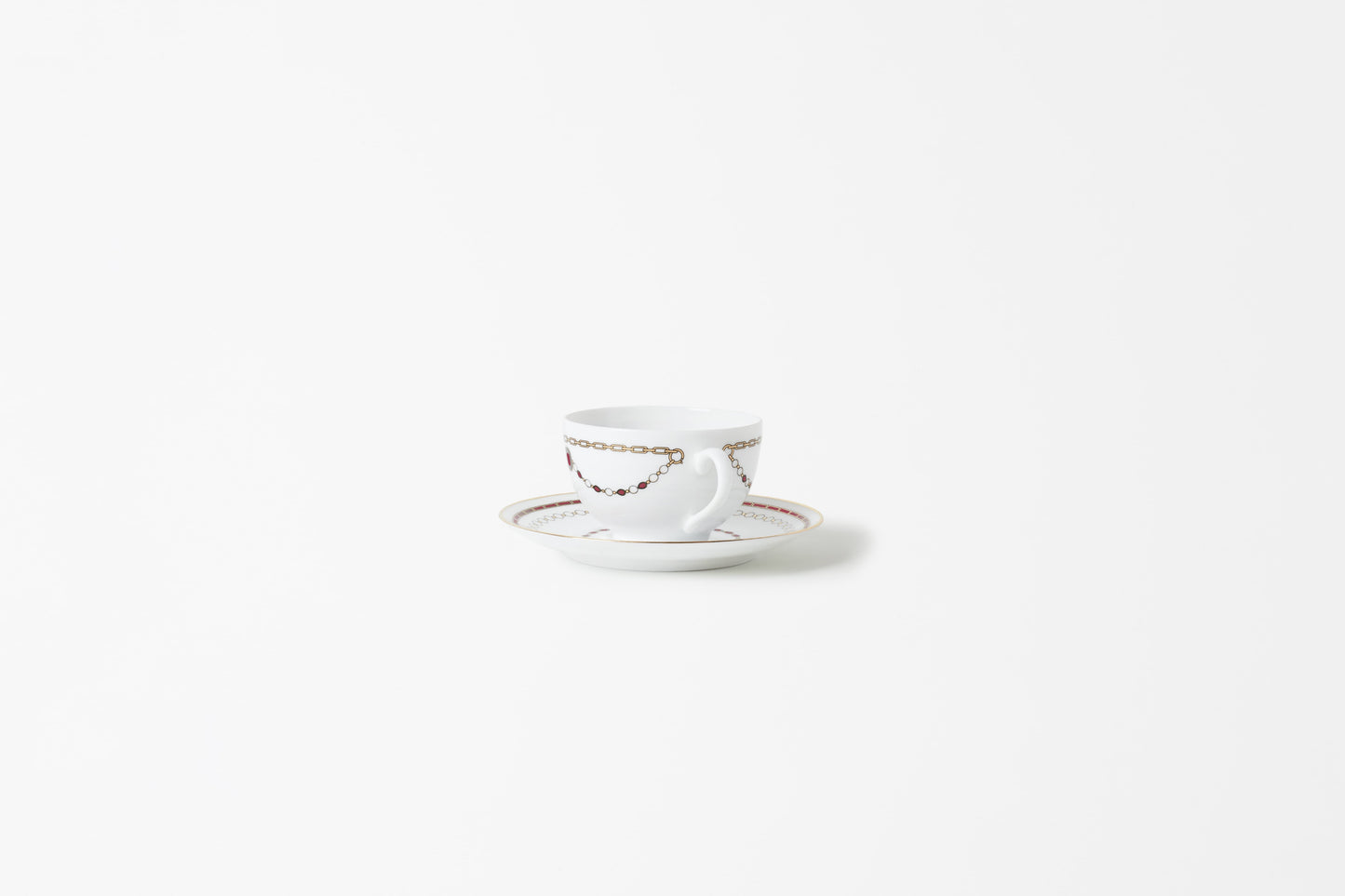 Tasse à thé avec la soucoupe - Bijoux Rubis