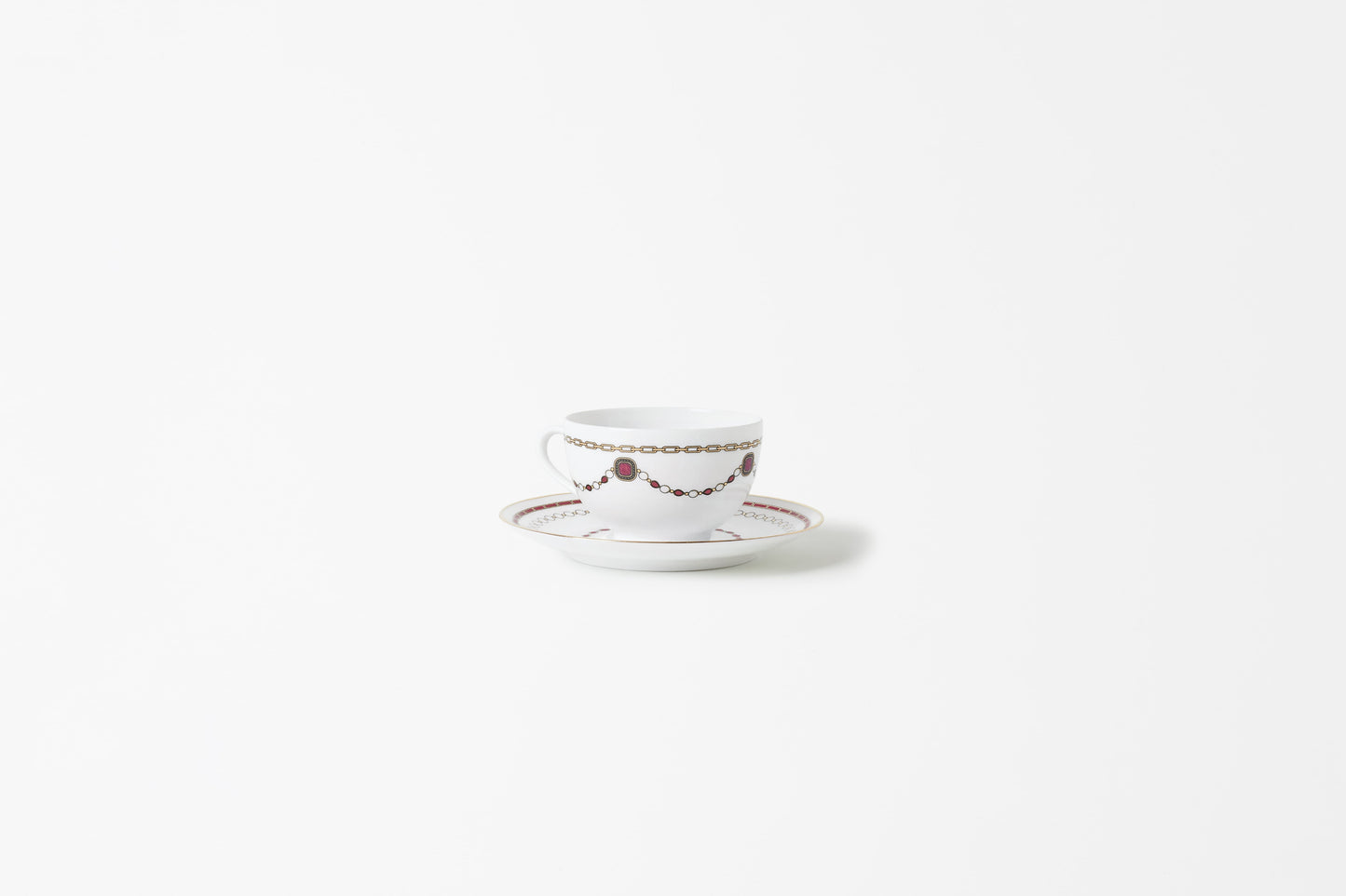 Tasse à thé avec la soucoupe - Bijoux Rubis