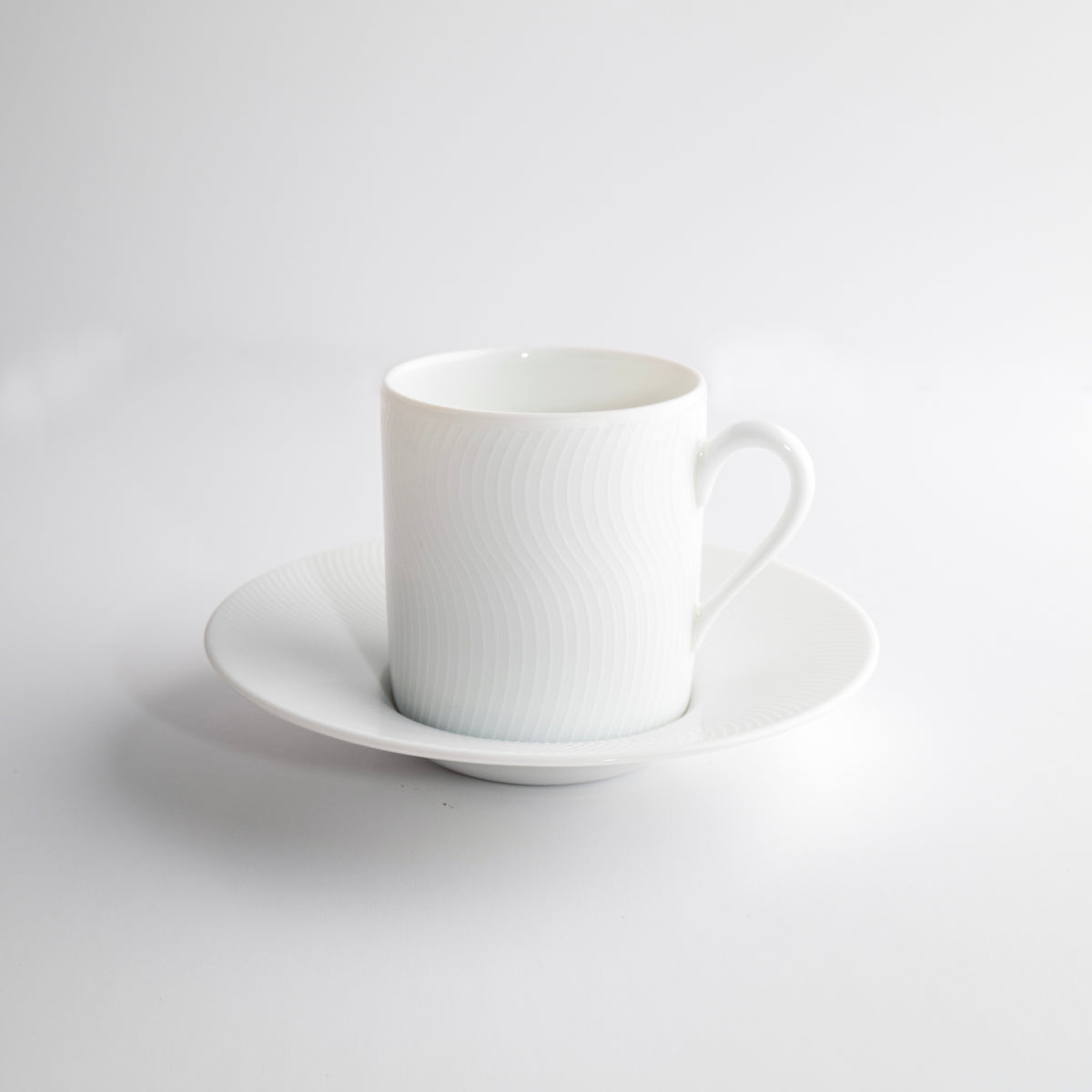 Coffee cup with saucer - White Illusion