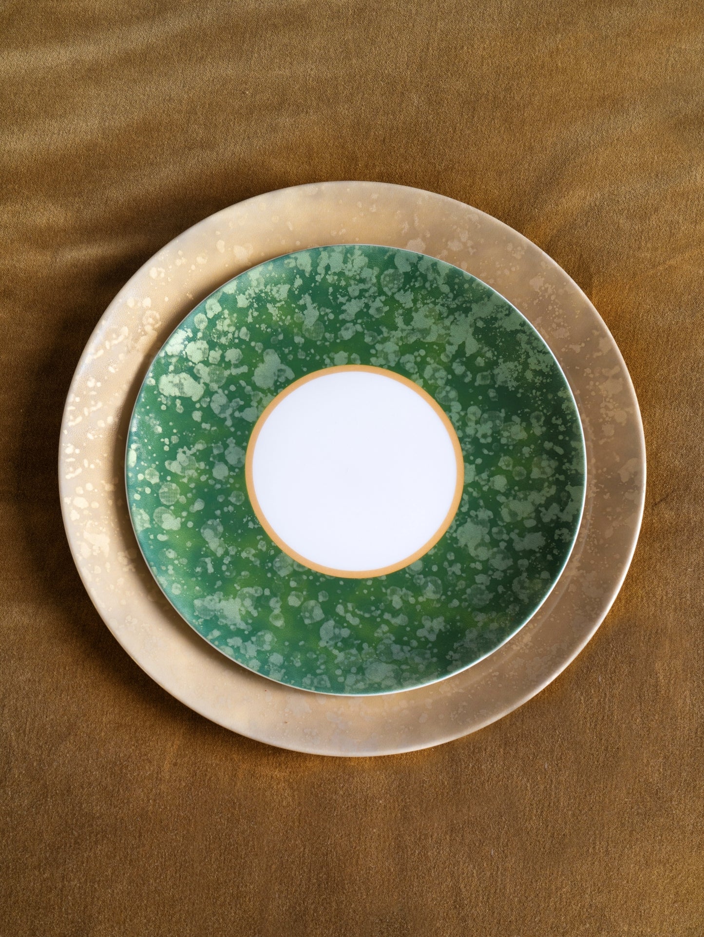 Dinner plate - Green Eclipse